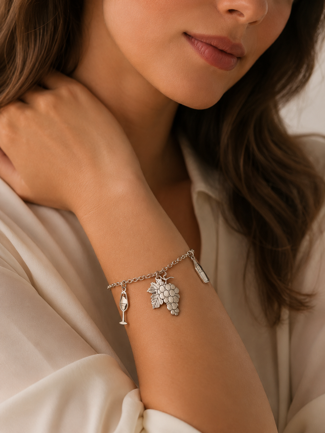 Bracciale in argento con foglia di vite